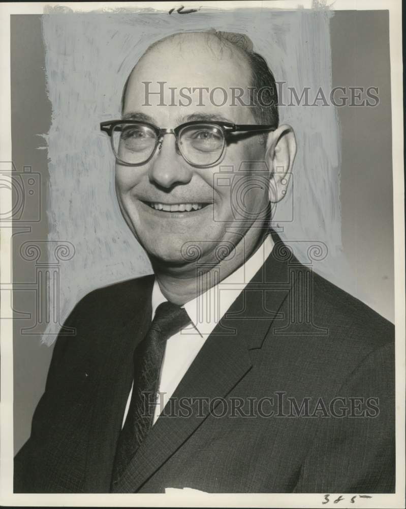 1964 Press Photo J. Earl Pedelahore honored by the Society of Louisiana CPAs