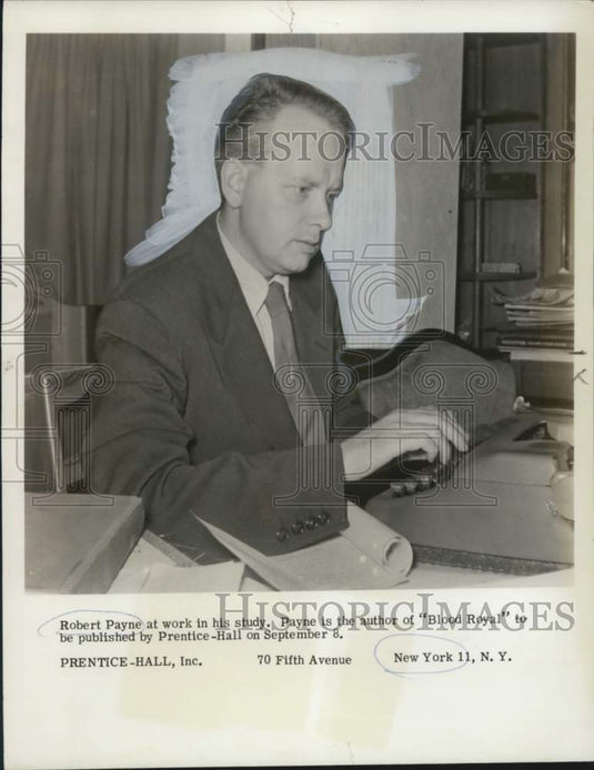 1960 Press Photo Robert Payne, Author of "Blood Royal" - noo54074