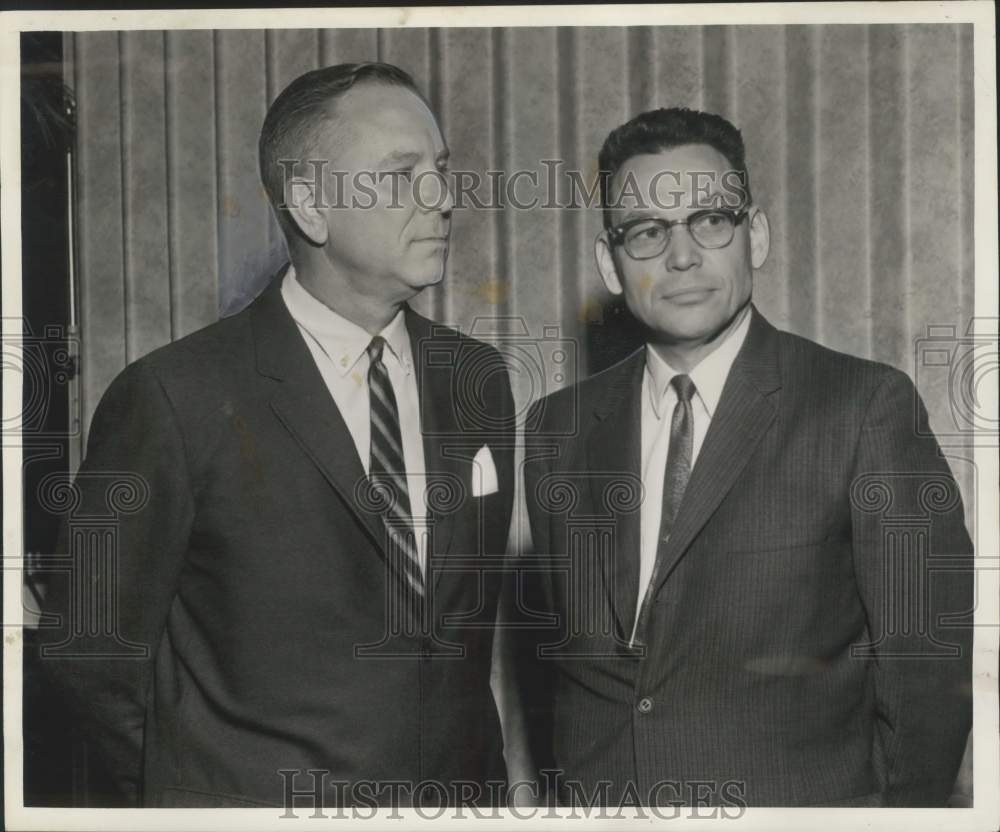 1961 Press Photo Herbert Philbrick &amp; Clayton Nairne at School of Anti-Communism