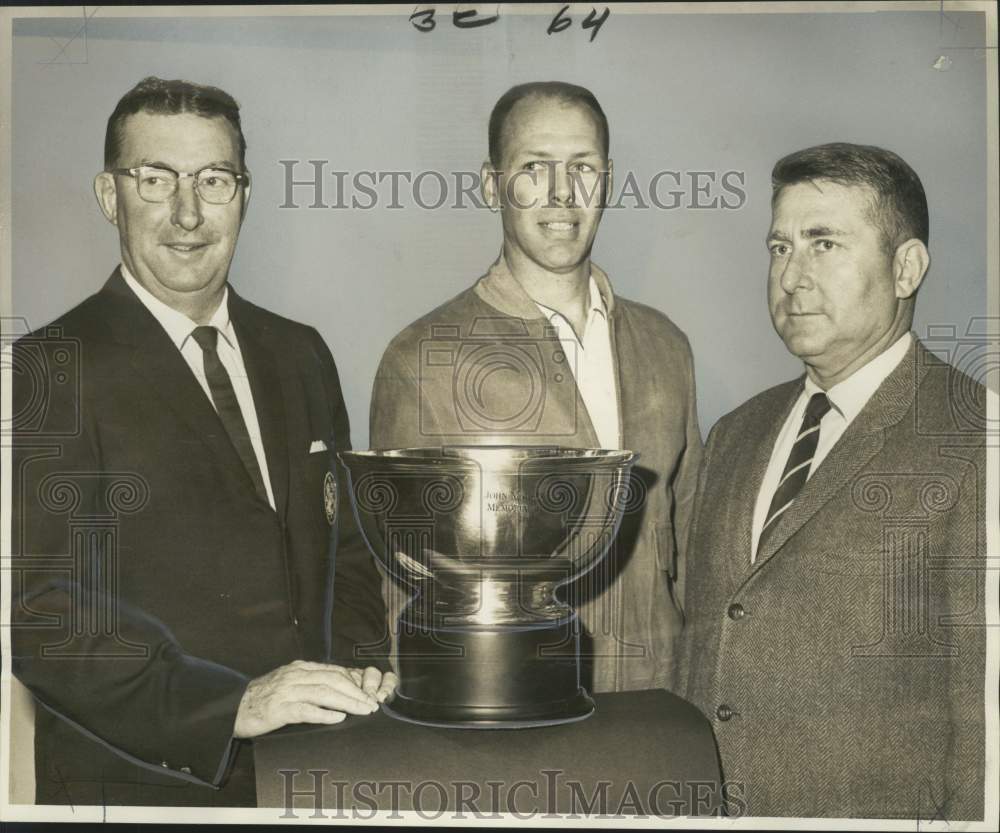 1965 Press Photo John Matson Ellis Memorial Perpetual Trophy awardees- Historic Images