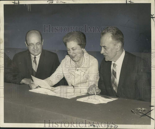 1969 Press Photo National Education Association's Committee on Education meeting