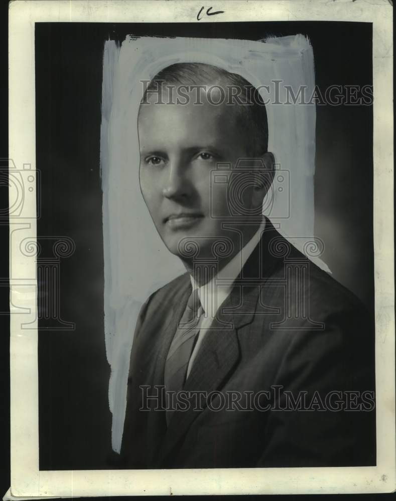 1969 Press Photo John B. Mead, Chairman of the National Foundations Committee