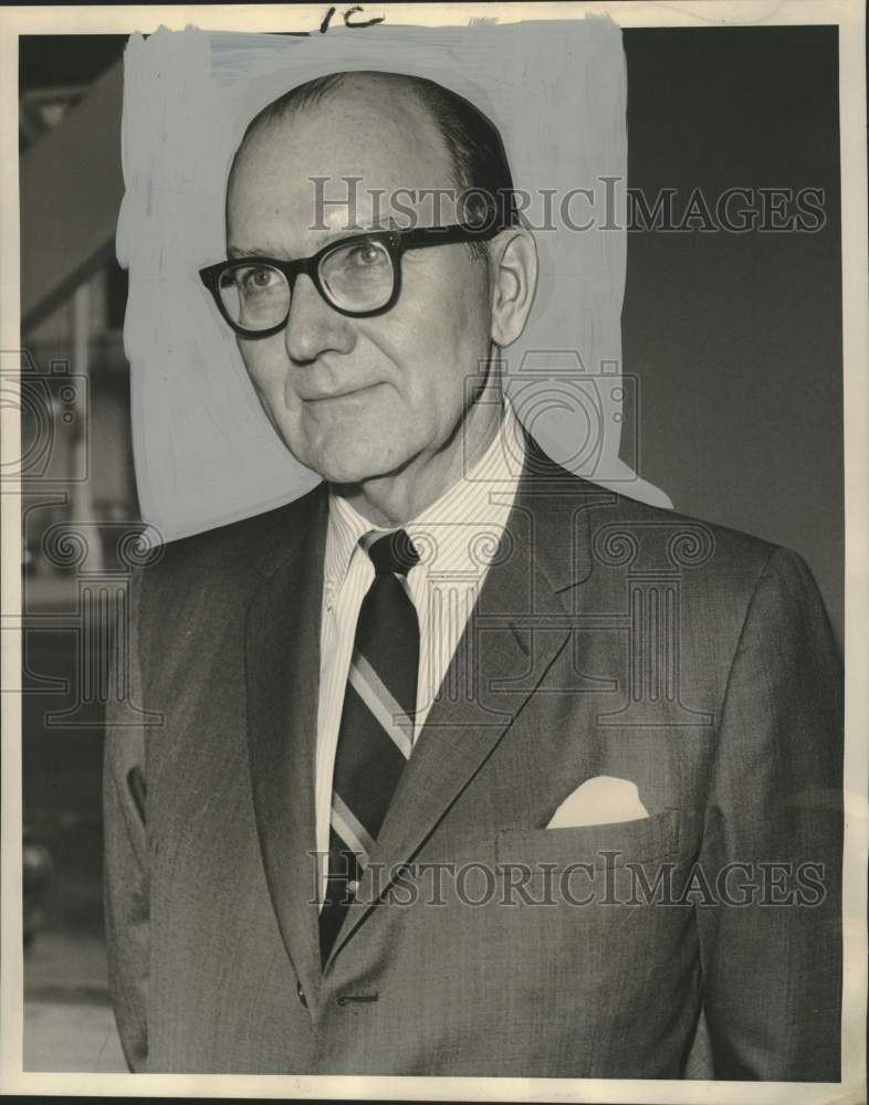 1964 Press Photo Dr. H. Marvin Pollard of University of Michigan Medical School