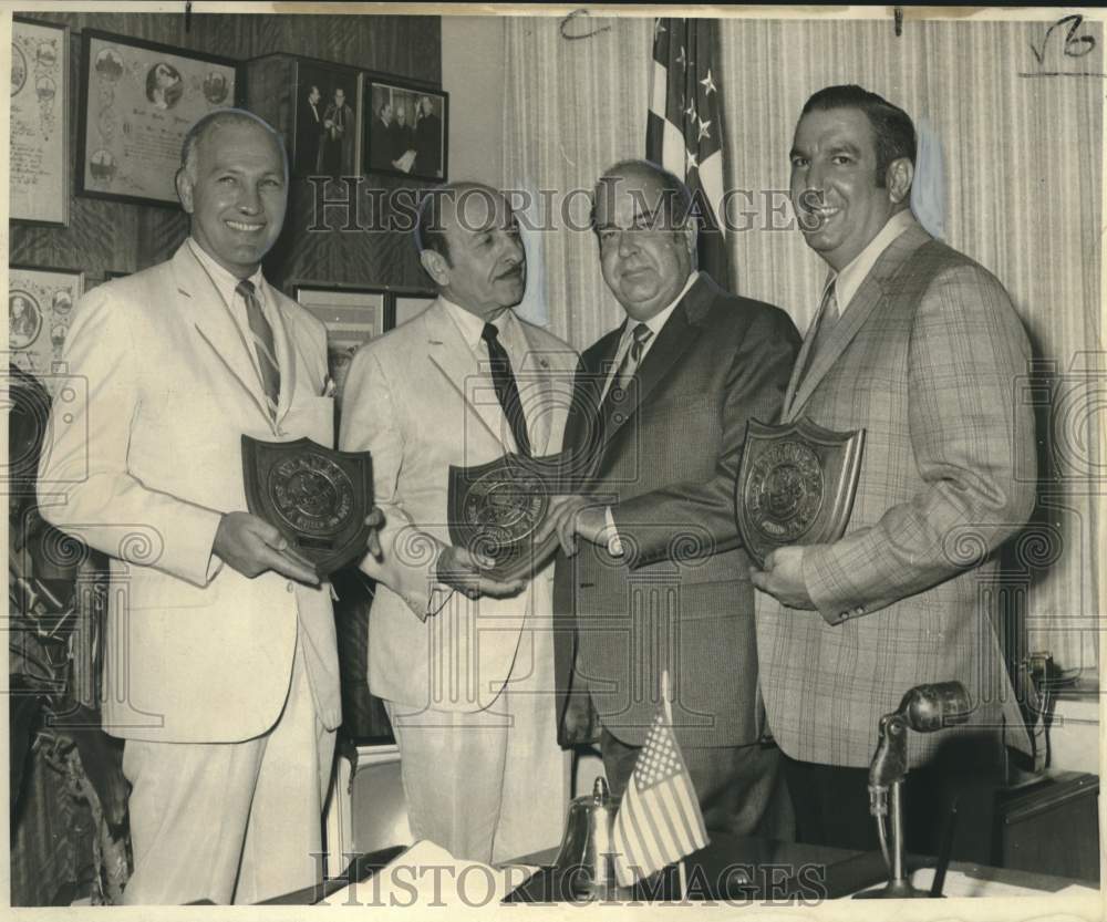 1969 Press Photo Appreciation awards presented to Send A Child To Camp officials