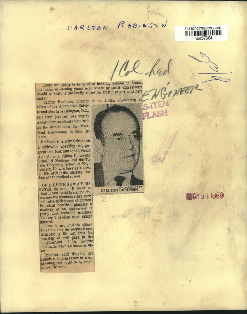 1969 Press Photo Traffic Engineering Division Director Carlton Robinson.