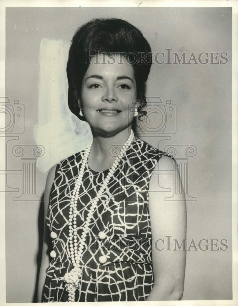 1971 Press Photo Glenda Prechac, New Orleans Business & Professional Women Club