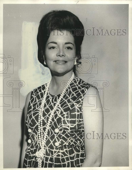 1971 Press Photo Glenda Prechac, New Orleans Business & Professional Women Club
