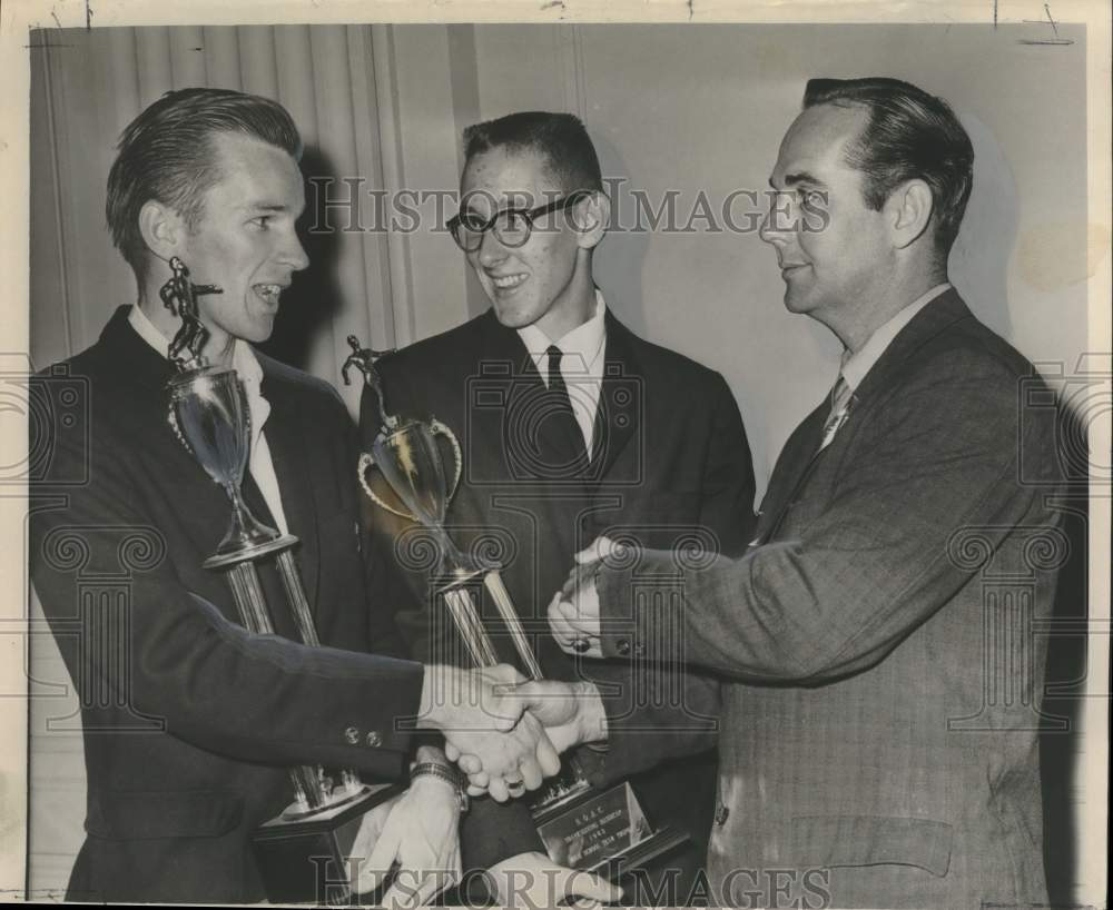 1963 Press Photo Winners in New Orleans Athletic Club&#39;s Thanksgiving Day Race- Historic Images