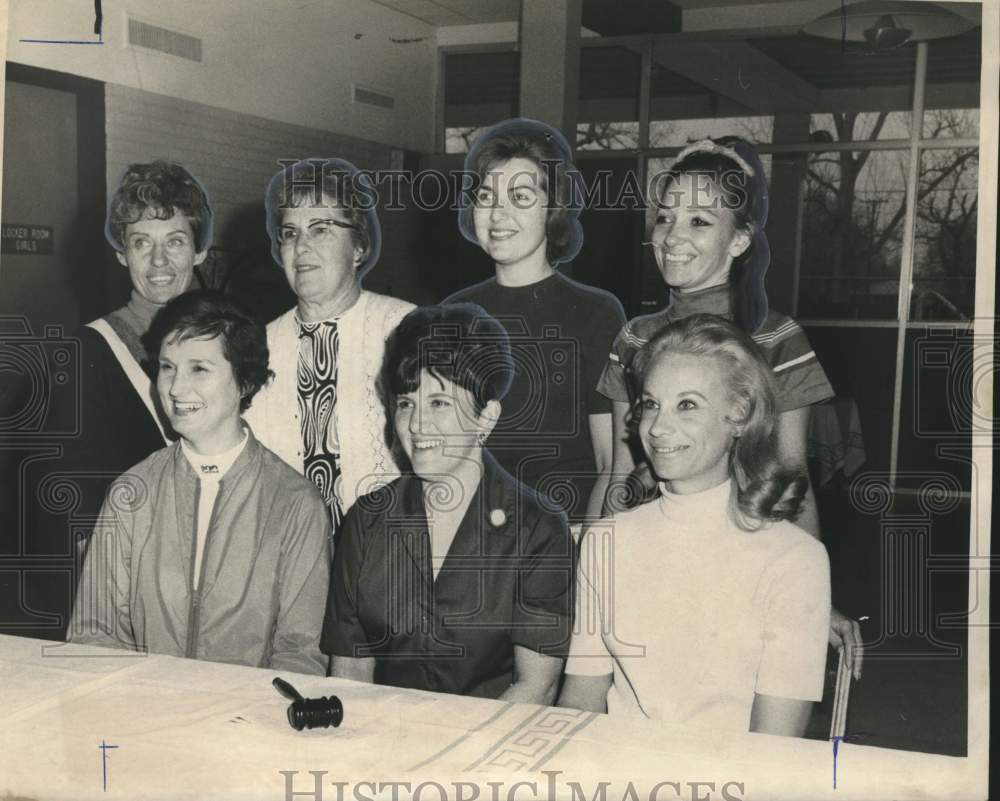 1969 Press Photo Officers of the Colonial Country Club&#39;s Ladies Golf Association- Historic Images