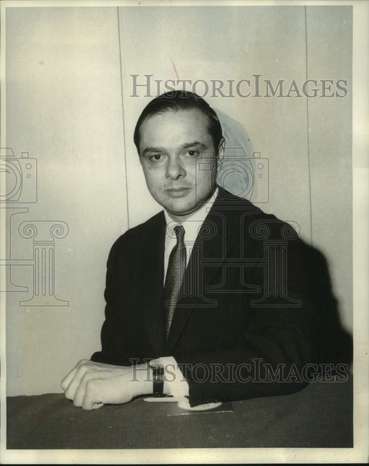 1969 Press Photo James Nassikas of the New Orleans Hotel and Motel Association