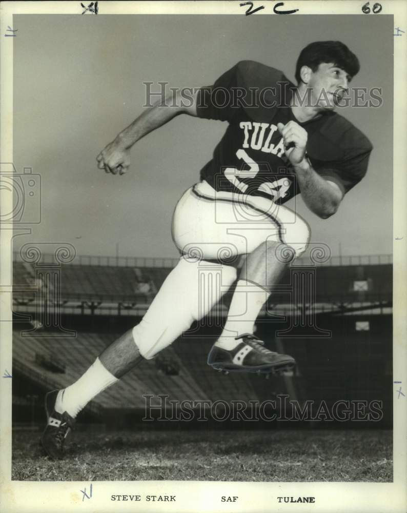 1969 Press Photo Steve Stark, Football Safety at Tulane University - noo60822- Historic Images