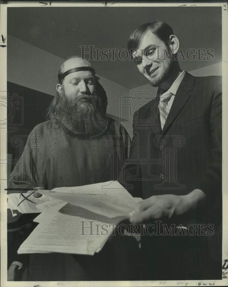 1971 Press Photo Reverend Mike Stark Honored, Church Educators National Event- Historic Images