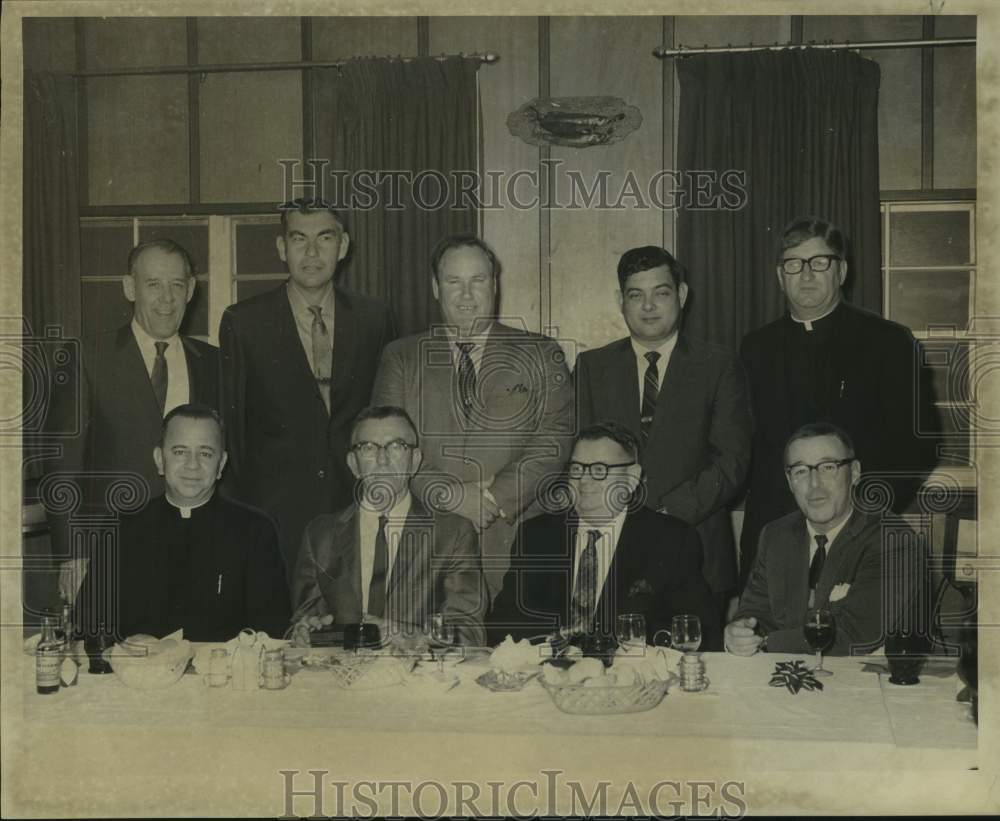 1969 Press Photo Officers of the Lafitte Yacht Club Installed - noo61317