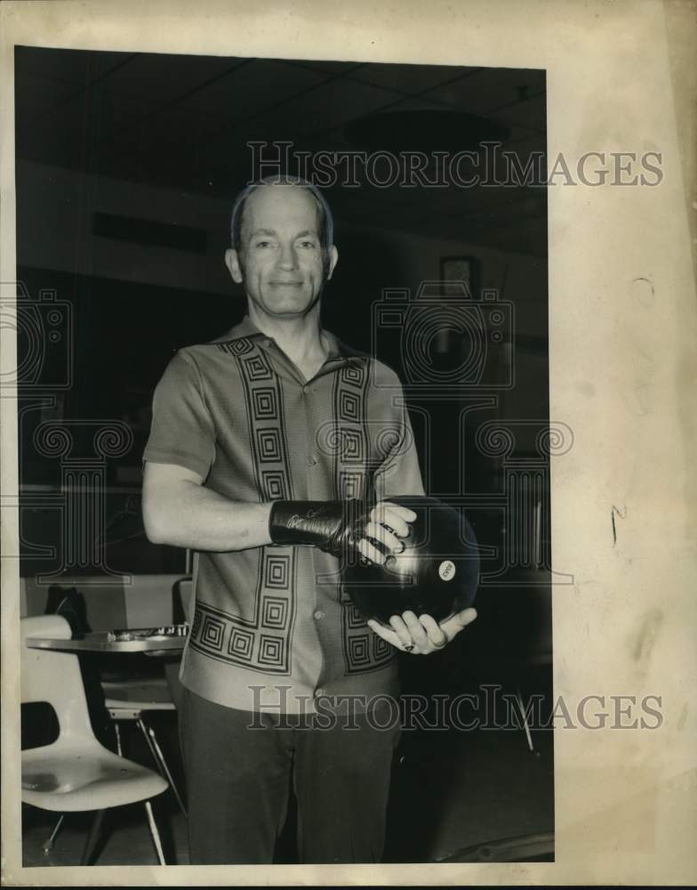 1973 Press Photo Curt Schmidt, bowler - noo62327- Historic Images