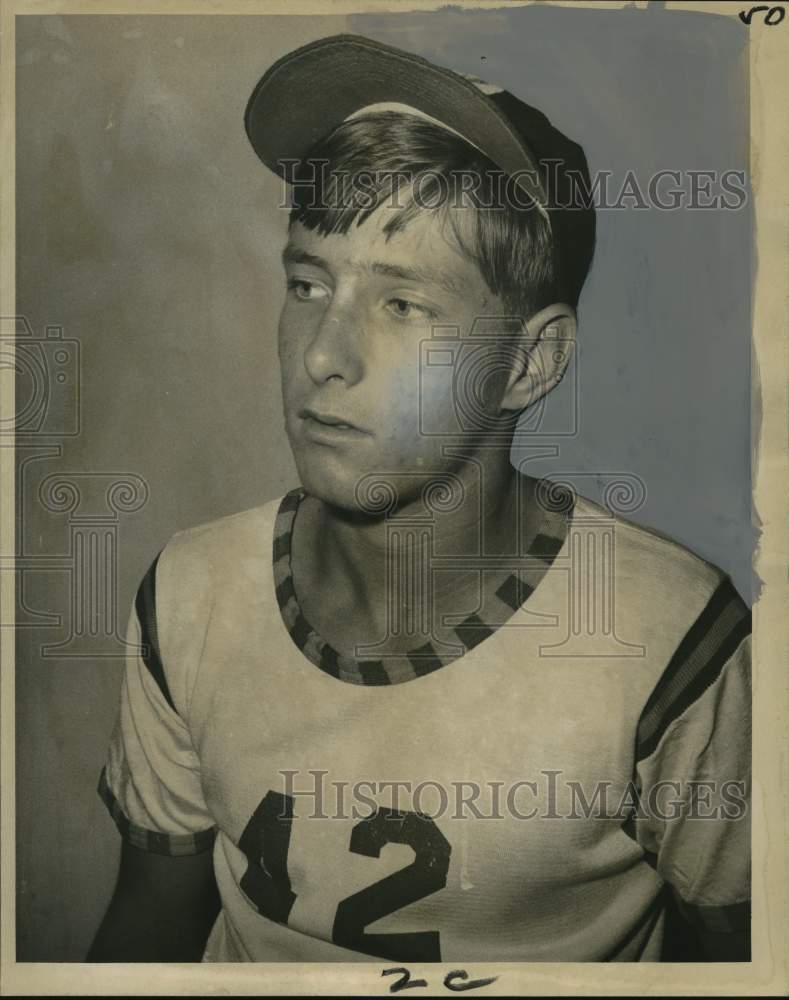 Press Photo Baseball player Gary Scroggs of Cougar - noo62494- Historic Images