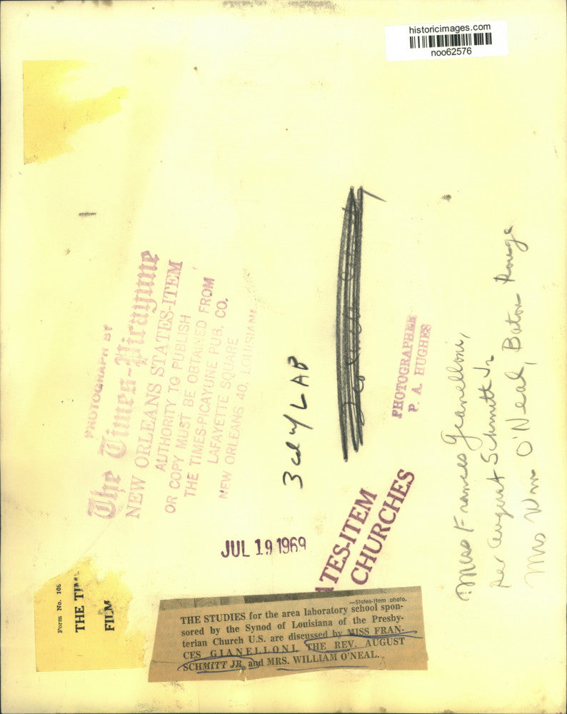 1969 Press Photo Studies for area laboratory sponsored by Synod of Louisiana