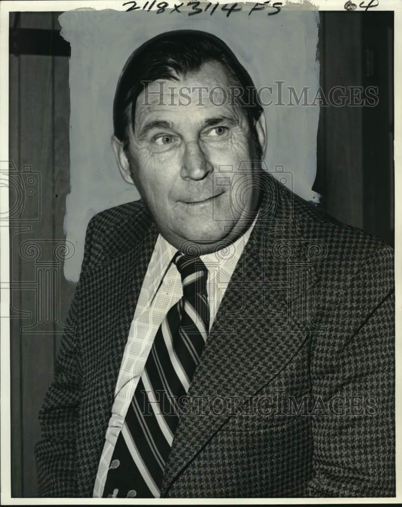 1975 Press Photo Tommy Scott, Racing Secretary, New Orleans Fair Grounds- Historic Images