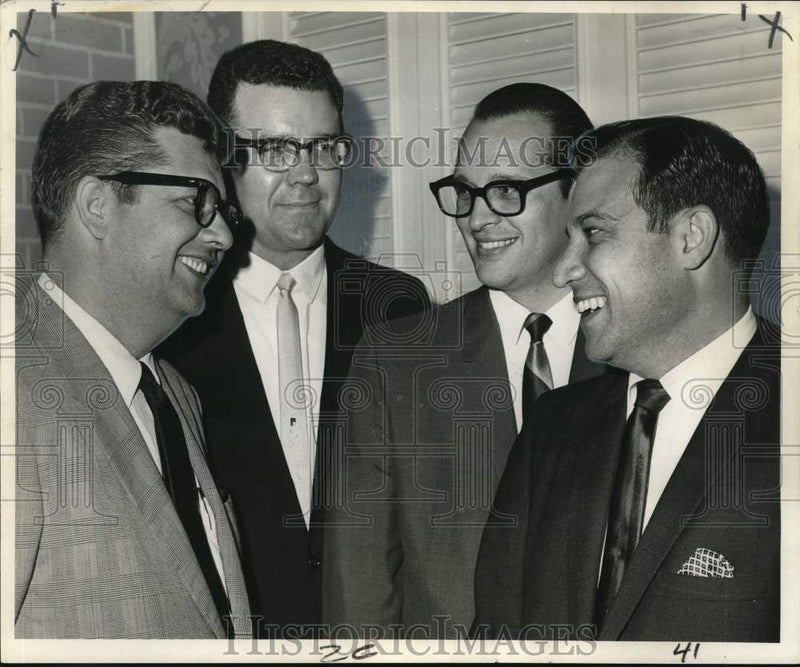 Load image into Gallery viewer, 1965 Press Photo New Officers of the Louisiana Society of Dentistry for Children

