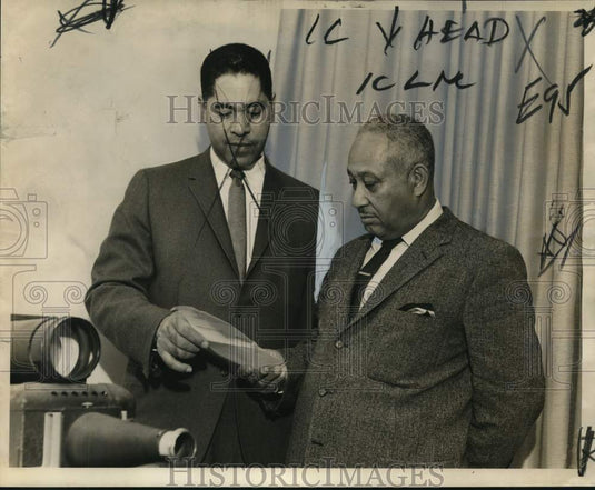 1966 Press Photo Doctors Talk at New Orleans Medical Association Seminar