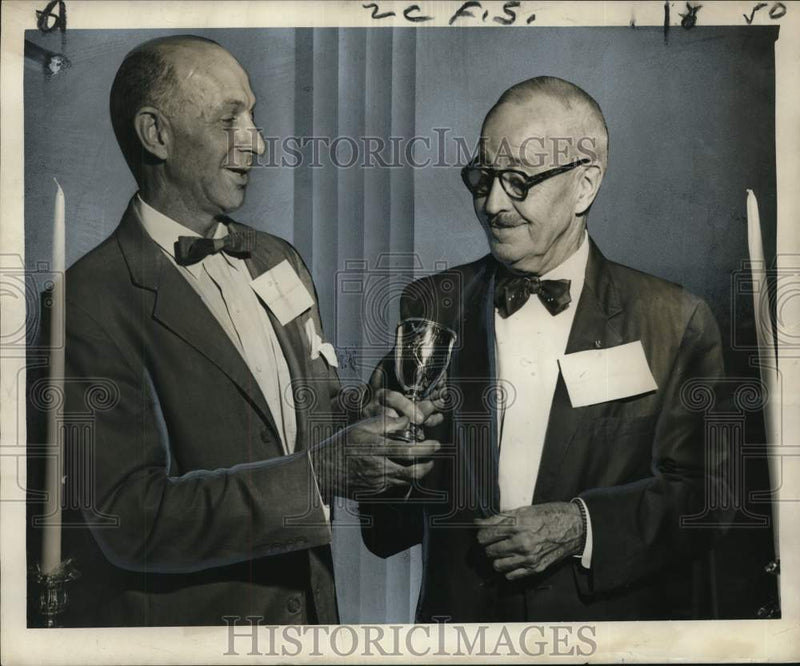 Load image into Gallery viewer, 1955 Press Photo Colonel William D. Shaffer Given The Dingeldein Cup at Meeting
