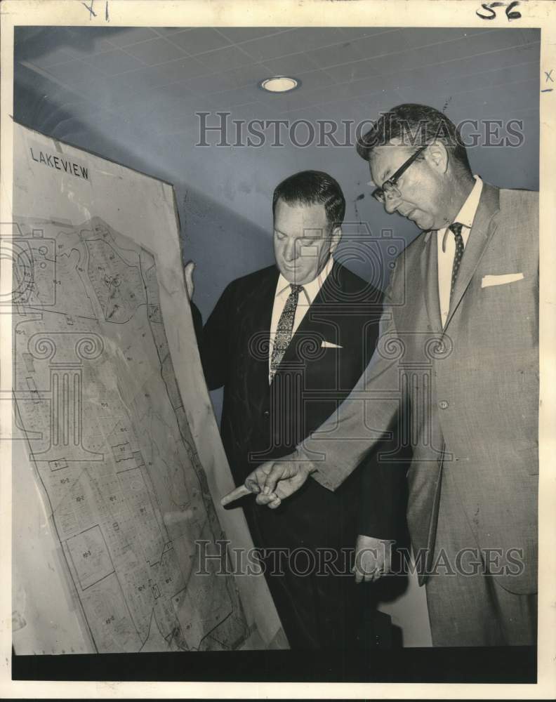 1967 Press Photo New zoning laws to Lakeview residents Meeting - noo63473