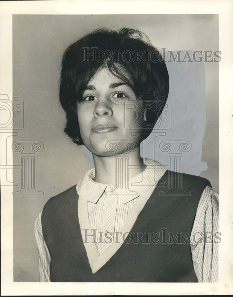 Load image into Gallery viewer, 1965 Press Photo Janis Rabin, Jewish Youth Council Vice President - noo63591
