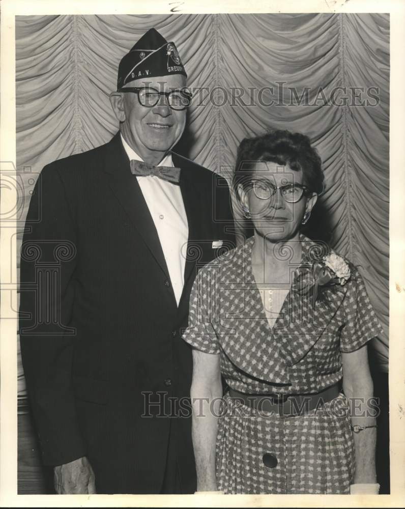 Load image into Gallery viewer, 1961 Press Photo Disabled American Veterans-John Quinn and Mary Floyd, Officers

