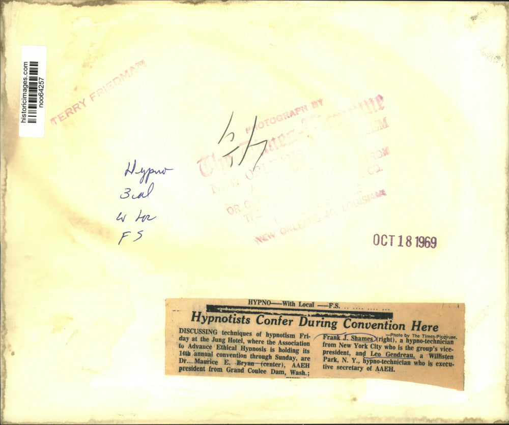 1969 Press Photo Association to Advance Ethical Hypnosis Convention Attendees