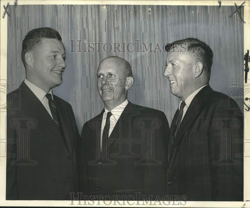 Load image into Gallery viewer, 1964 Press Photo A. P. Jelley, Personnel Management Association of New Orleans
