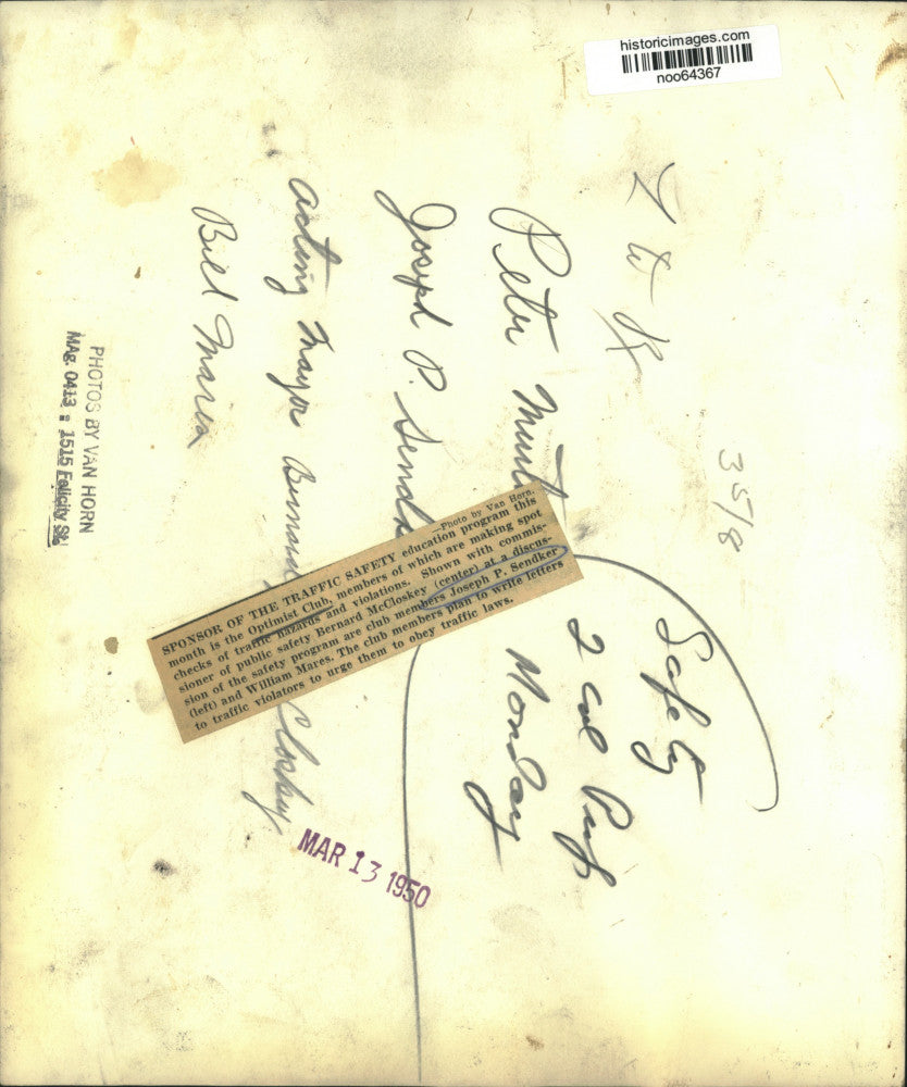 1950 Press Photo Members of the Optimist Club Talk About Traffic Safety Program