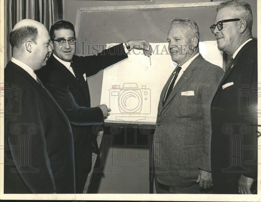 1968 Press Photo Louisiana Lions League Members Review Site For Children&#39;s Camp