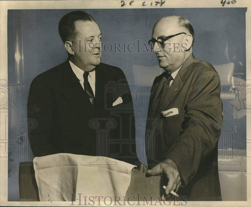 Load image into Gallery viewer, 1955 Press Photo J Clifton Young &amp; Sheldon Bateman- Exchange Club of New Orleans
