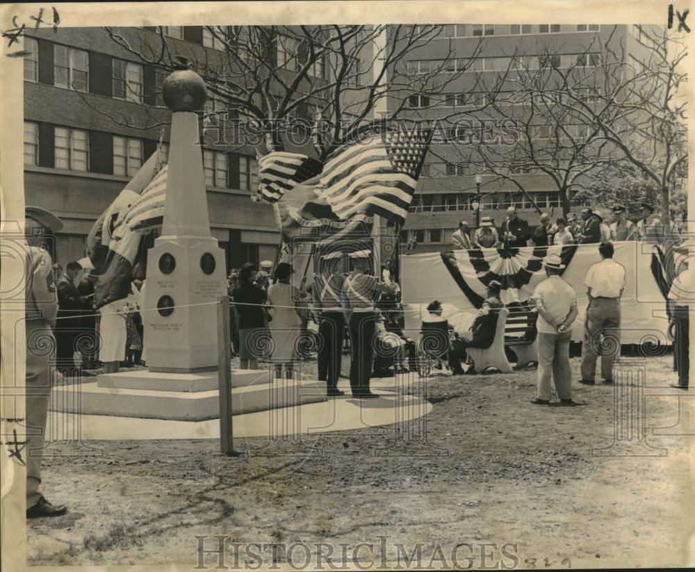 1962 Press Photo Dedication of Memorial to Women in the Armed Forces- Elk Place