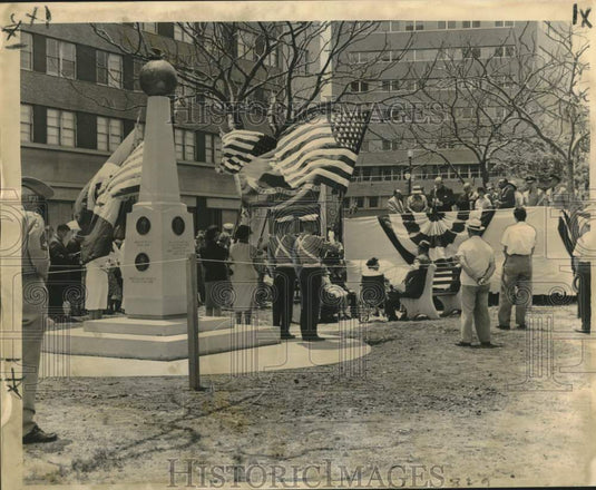 1962 Press Photo Dedication of Memorial to Women in the Armed Forces- Elk Place