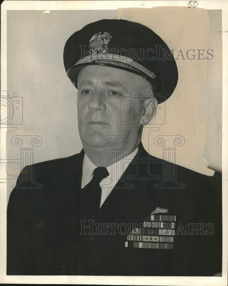 1950 Press Photo Rear Admiral Edmond Wooldridge arrives aboard USS Yosemite
