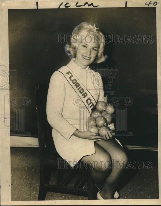1969 Press Photo Kathy Young, Florida's 1969 Citrus Queen in New Orleans