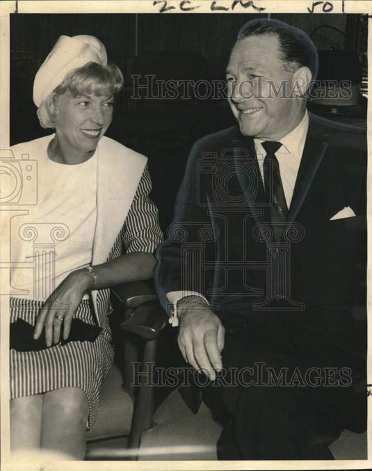 1963 Press Photo Mayor Samuel W. Yorty, Los Angeles, and Wife - noo65265