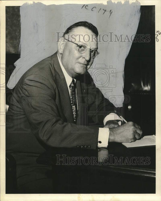 1952 Press Photo Ernest D. Wilson, chairman of Louisiana's board of commerce