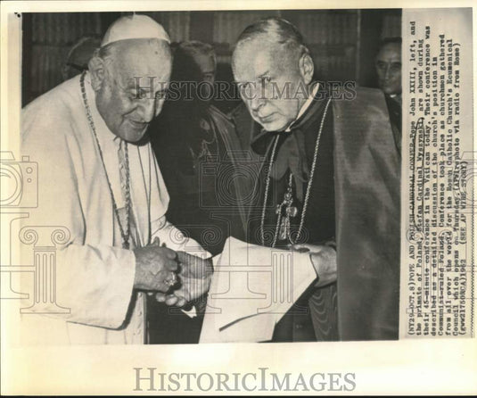 1962 Press Photo Pope John XXIII and Cardinal Wyszynski confer at Vatican