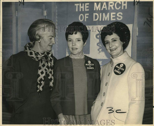 1969 Press Photo Campaign Leaders for March of Dimes' Drive at Restaurant