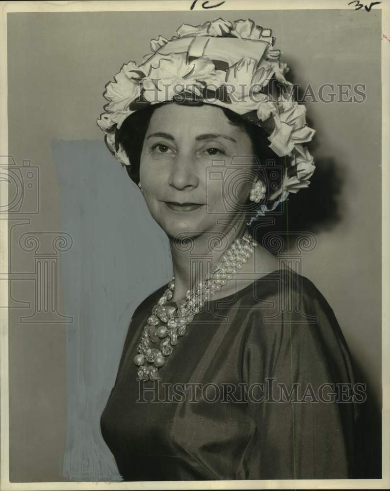 1961 Press Photo Flower Growers Guild - Mrs. A.C. Vaughan, President - noo68051