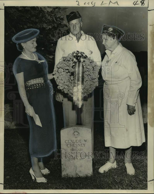 1959 Press Photo Mrs. Levette Vosloh and members of Claude Chesney Auxiliary