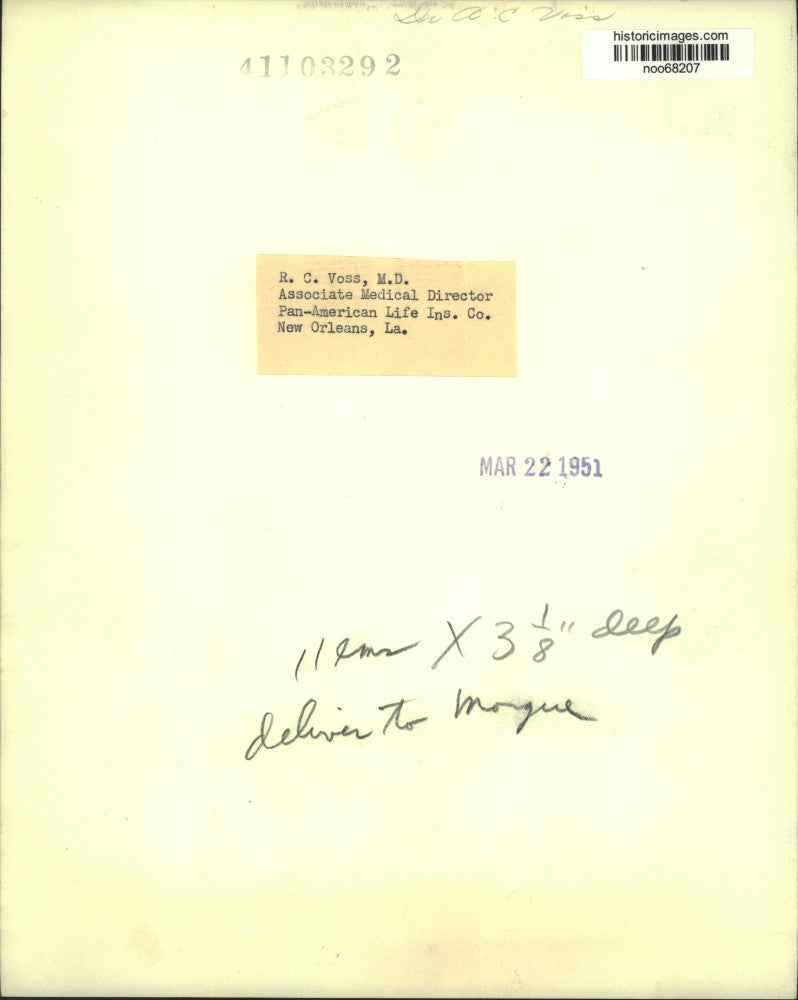 1951 Press Photo R.C. Voss, M.D of the Pan-American Life Insurance Company