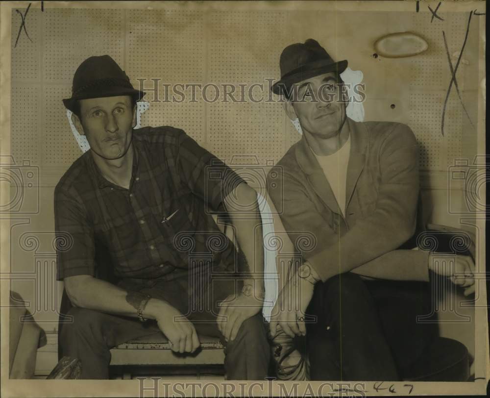 1967 Press Photo Walter G. Simpson &amp; Ronald L. Price arrested in Vieux Carre