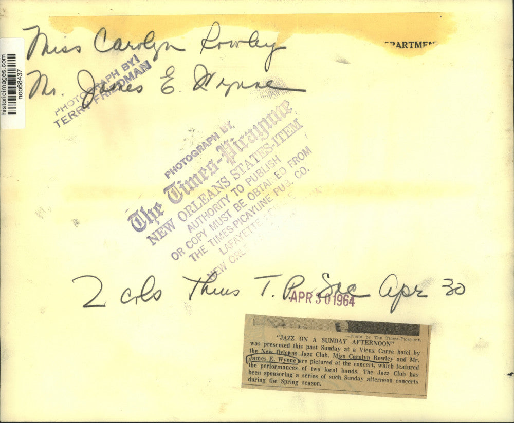 1964 Press Photo Attendees of the New Orleans Jazz Club Concert at Hotel