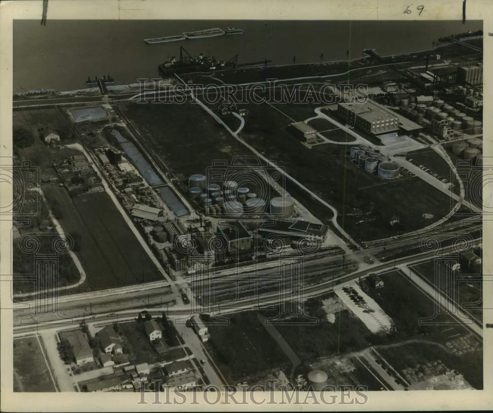 1953 Press Photo Aerial view of Sherwood Refining Company Incorporated in Gretna