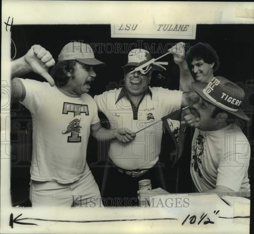 1977 Press Photo Ray Vegas, Tulane &#39;n Tigers Club Members, Westwego, Louisiana- Historic Images