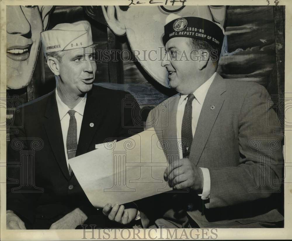 1959 Press Photo Disabled American Veterans - Sturges Ducoing Receives Award