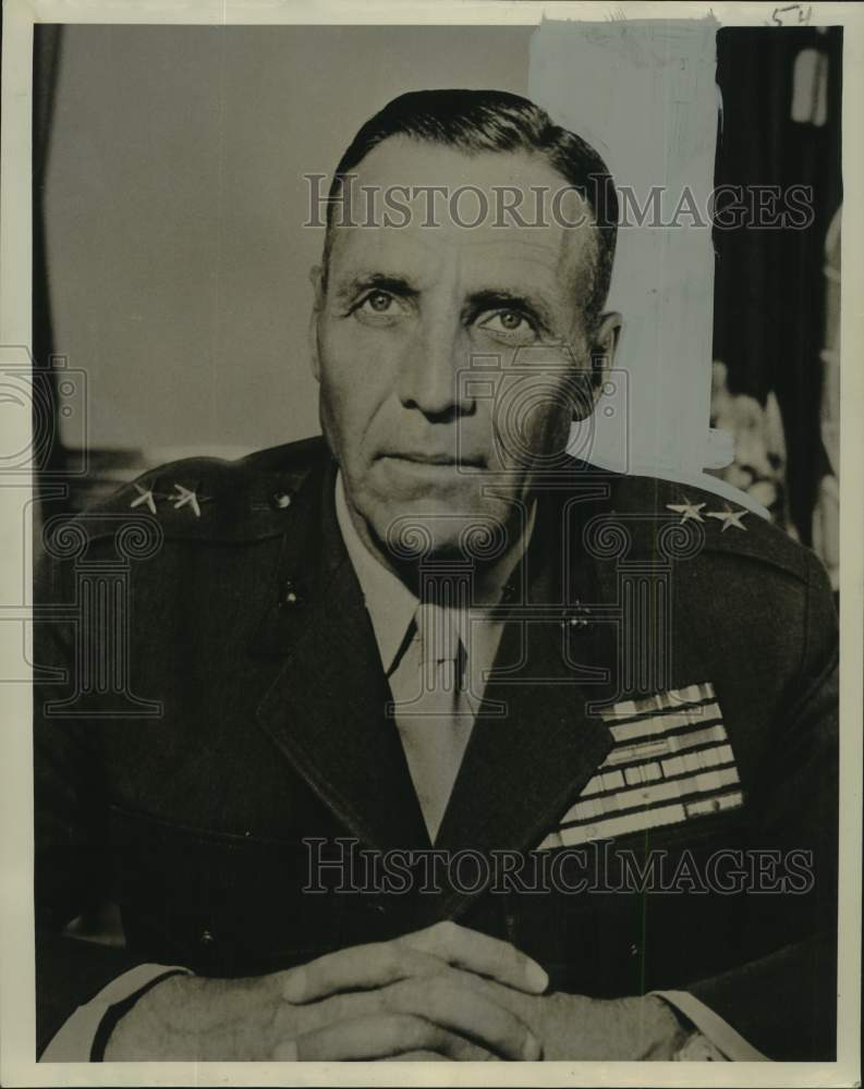 1957 Press Photo Major General Alan Shapley, director of Marine Corps Reserve