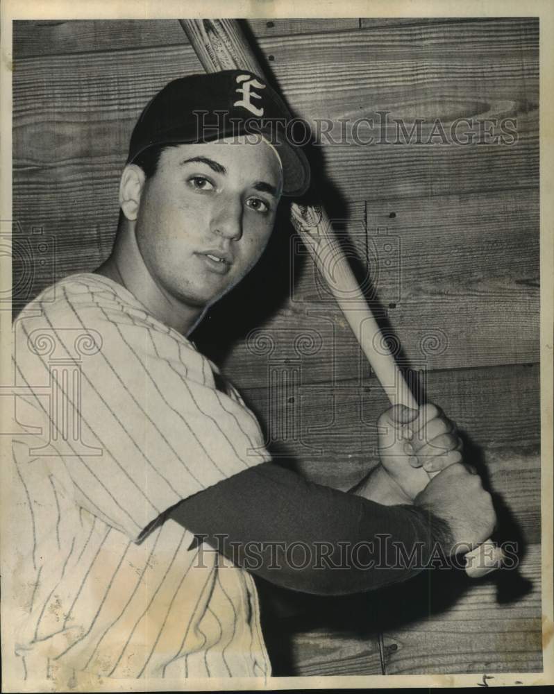 1964 Press Photo Steve Shapiro, former Warren Easton outfielder - noo69033- Historic Images